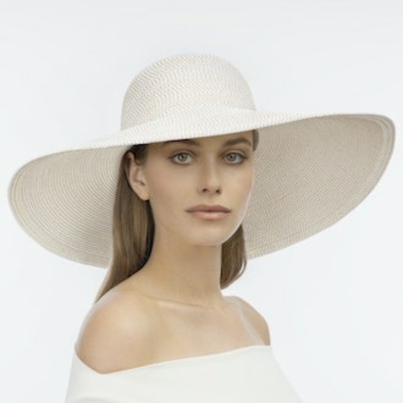 Floppy Beach Travel Hat